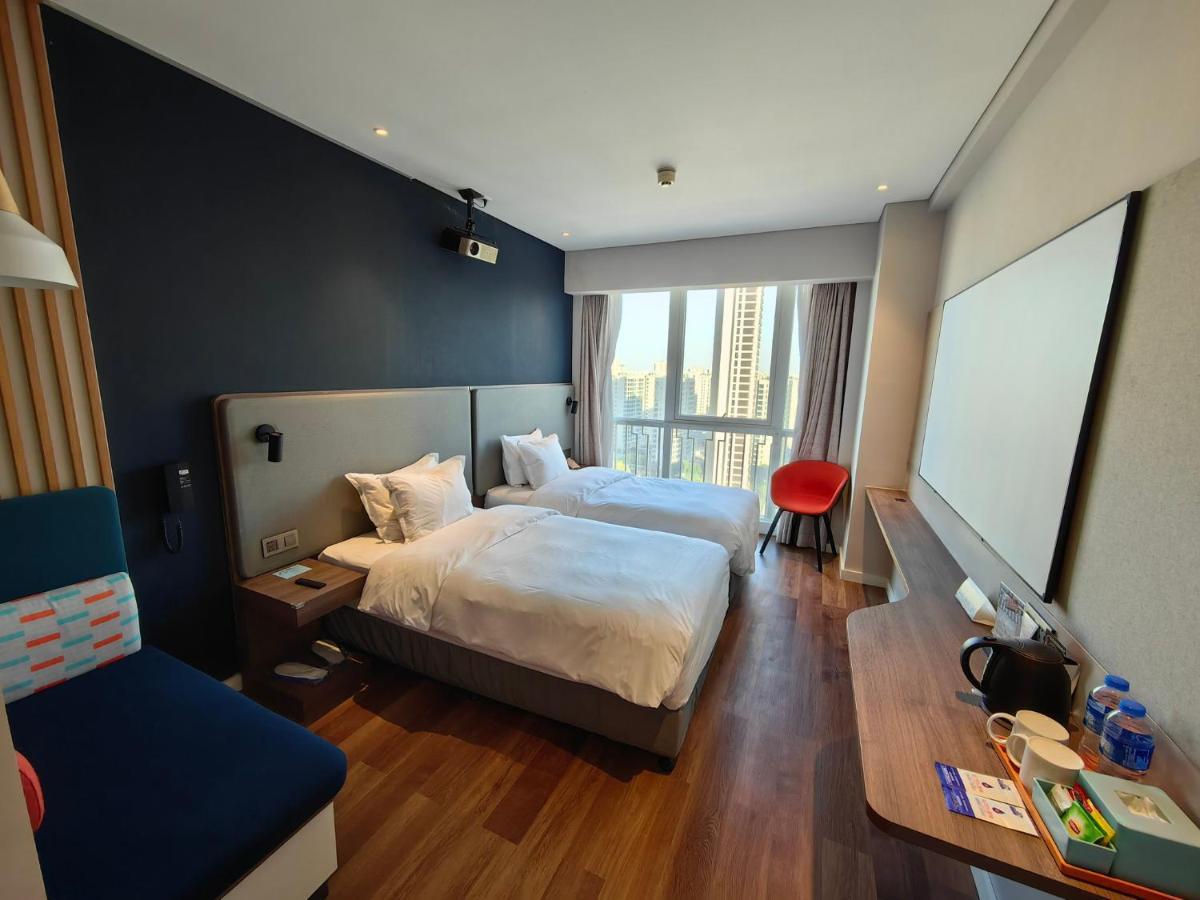 Holiday Inn Express Liyang Huafu By Ihg Eksteriør billede