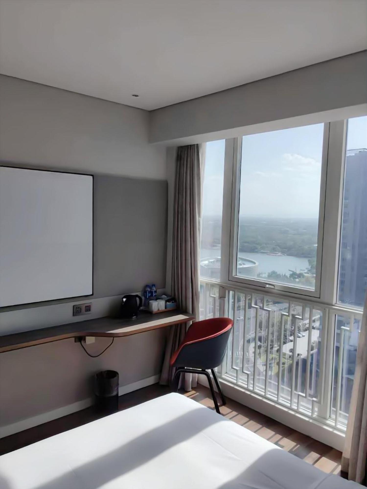Holiday Inn Express Liyang Huafu By Ihg Eksteriør billede